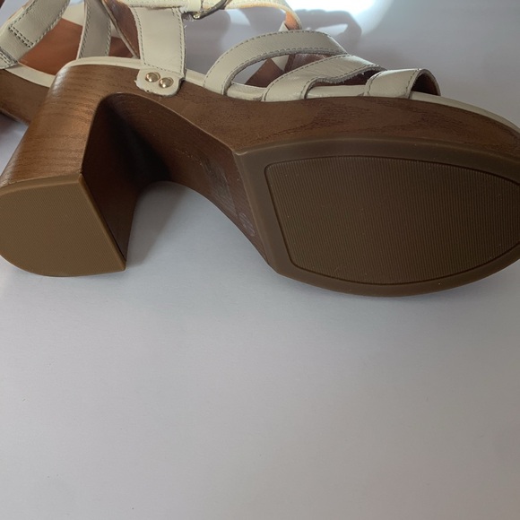 NWOB!! Lucky Brand Imana Heel 7.5 - Picture 5 of 6